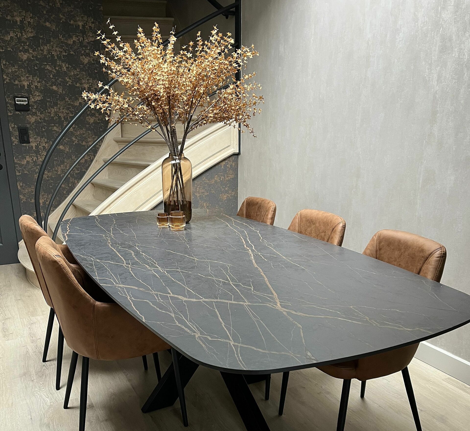 Maatwerk tafel van natuursteen